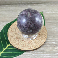 1.5" Garnet Sphere (4.2 oz) - Hand Carved, Polished - *STRENGTH* - *SECURTIY* - Reiki Healing