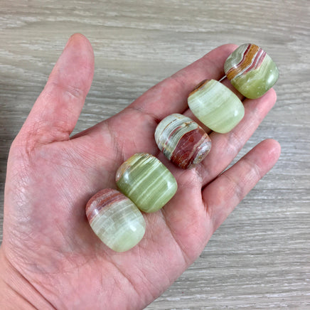 GORGEOUS Rainbow Onyx - Natural, No dyes. Beautifully Banded - 0.75"-1" - *Stone of INNER STRENGTH* - *Mental Focus* - Reiki Healing