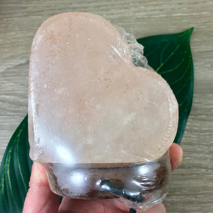 Himalayan Salt Crystal Heart Shaped Ionizer | Lamp - USB - LED  Solid Wood Stand - Breath of Fresh Air