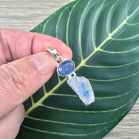 11.07cts Rainbow Moonstone & Blue Kyanite Pendant - 925 Solid Sterling Silver - Gorgeous Flash! - *MYSTERY* - *SELF-DISCOVERY* - *Intuition*