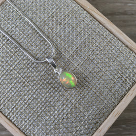 Natural Ethiopian Opal Pendant on 925 Sterling Silver - Superb Quality! - Bonus Chain - *Good Luck* - *Clear Emotions* - *Balance Chakras*