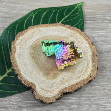 1.5" Bismuth Specimen (0.71 oz) -EXACT PIECE - Lab-Grown, High Purity - *Change Complex Thought*, "Team Cohesiveness", "Isolation"